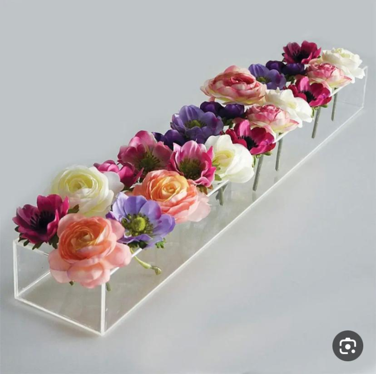 فازة ورد شفاف