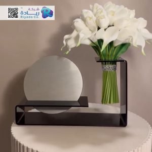 مسكة ورد مع المرايا